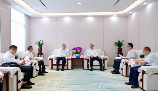 经济和信息化厅党组书记、厅长严卫东会见达州市委副书记、市长梁磊一行