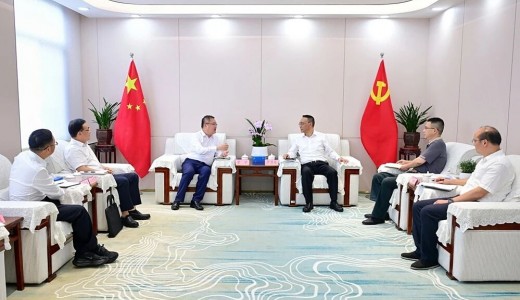 经济和信息化厅党组书记、厅长严卫东 会见四川产业振兴基金投资集团有限公司党委书记、董事长蒙宇一行